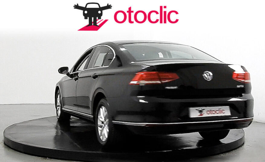 Passat B8 Confortline 2,0 TDI 150 BVA