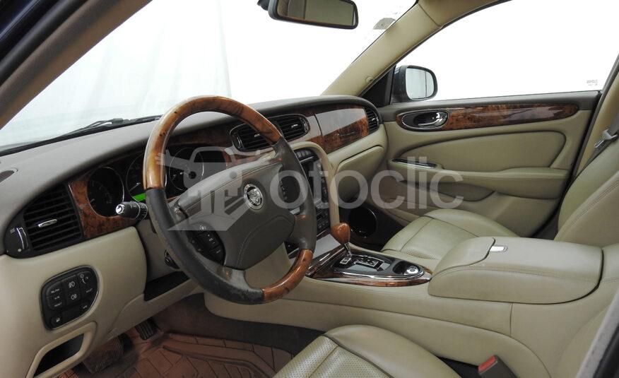 Jaguar XJ 3.0 V6 SC SWB Luxury