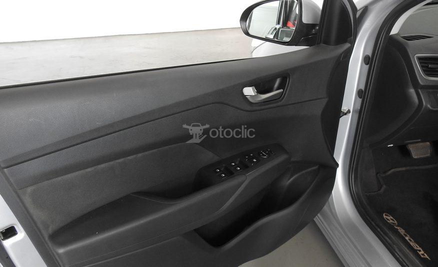 Hyundai Accent 1.5 U2 VGT 115 BVA Attractive