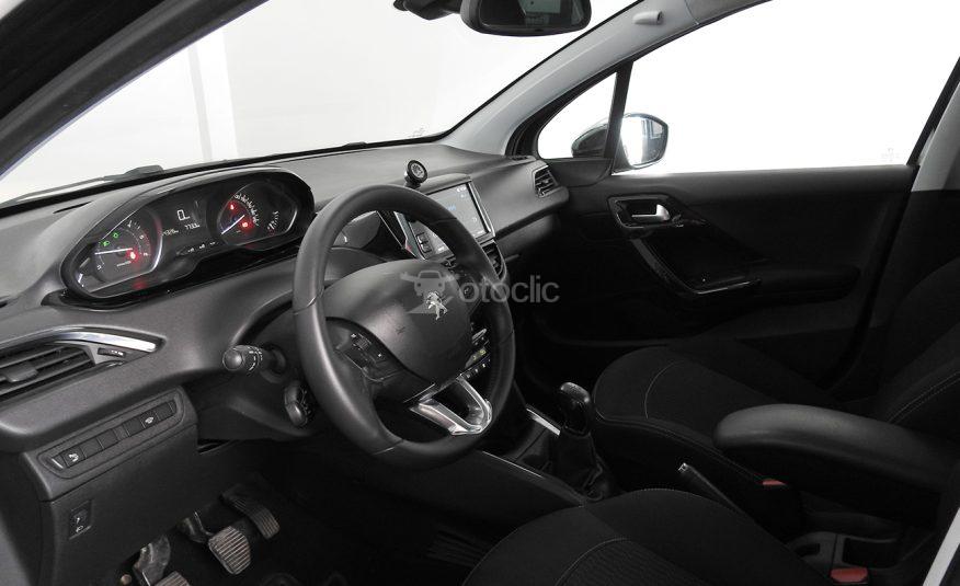 Peugeot 208 1.6 HDi 75 White Edition