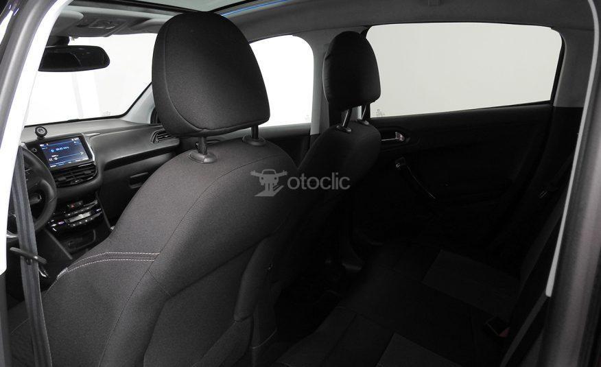 Peugeot 208 1.6 HDi 75 White Edition