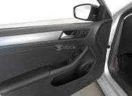 Volkswagen Jetta 2.0 TDI 150 Confortline BVA