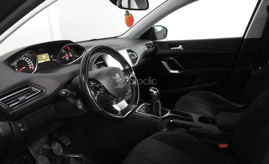 Peugeot 308 1.6 e-HDi 115 Allure