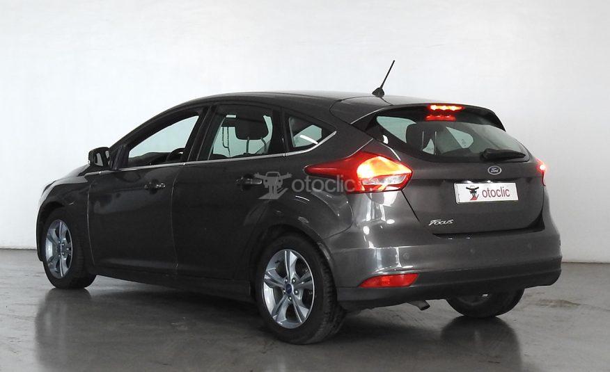 Ford Focus 1.5 TDCi 120 Trend Plus 5p
