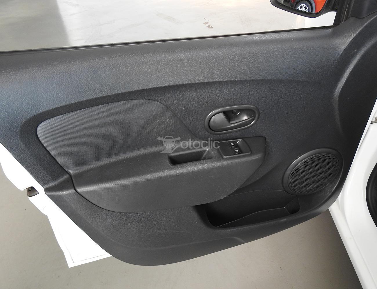 Dacia Sandero 1.2 16v 75 Ambiance