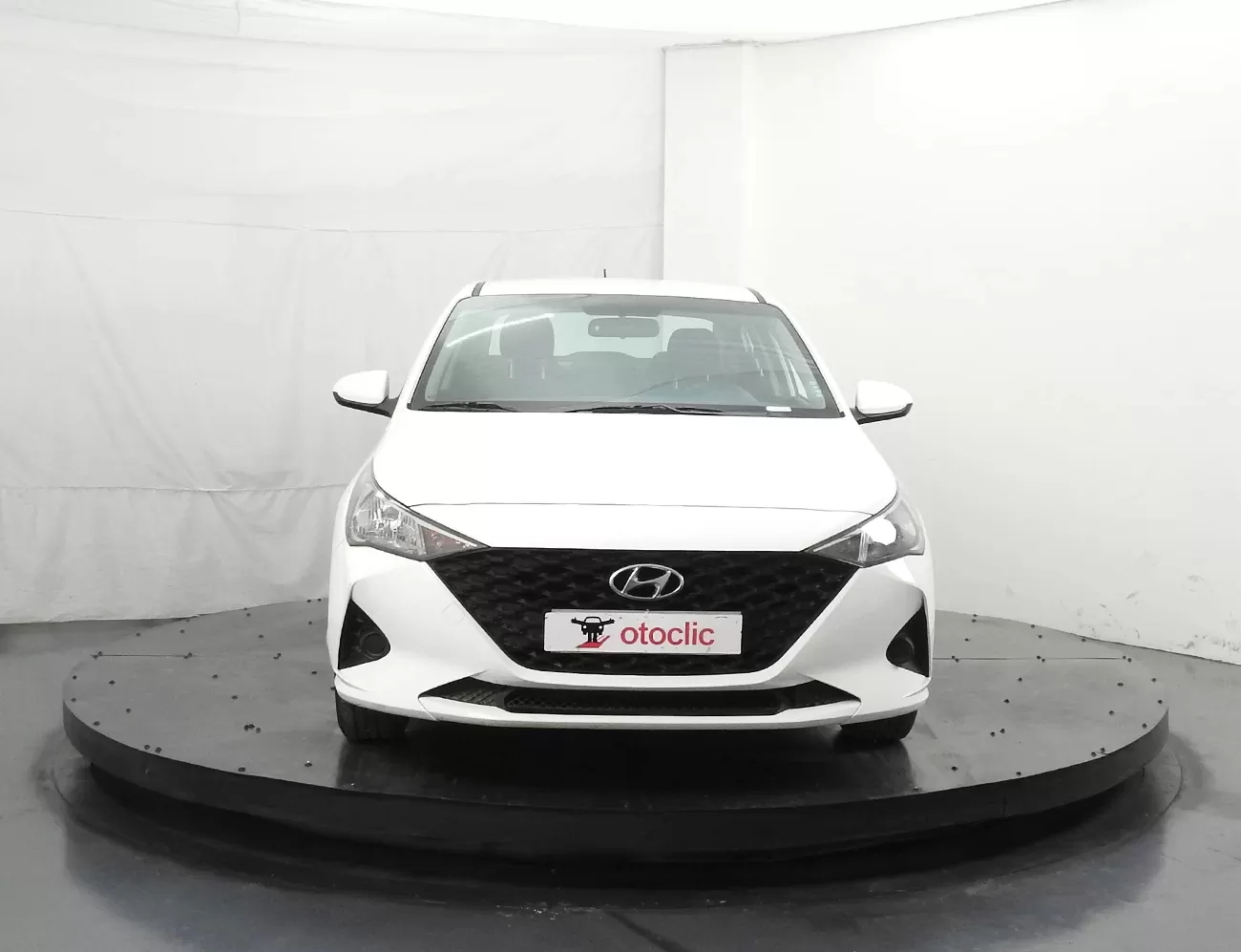 Hyundai Accent 1.5 U2 VGT 115 BVA Attractive