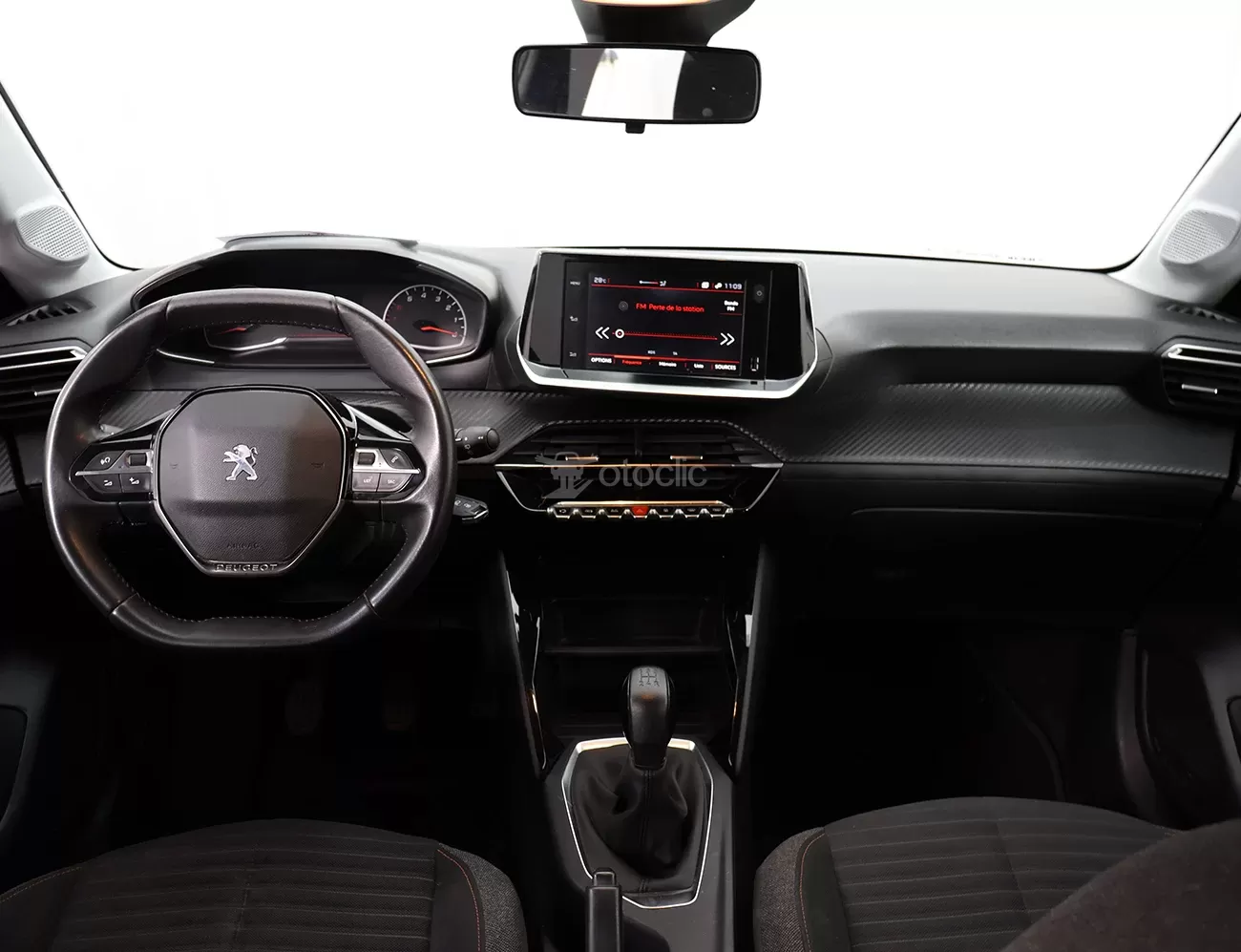 Peugeot 208 1.5 BlueHDi STT 130 EAT8 Active Pack