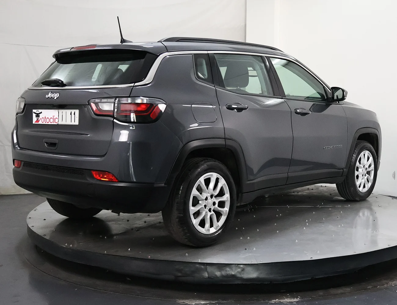 Jeep Compass 1.5 longitude