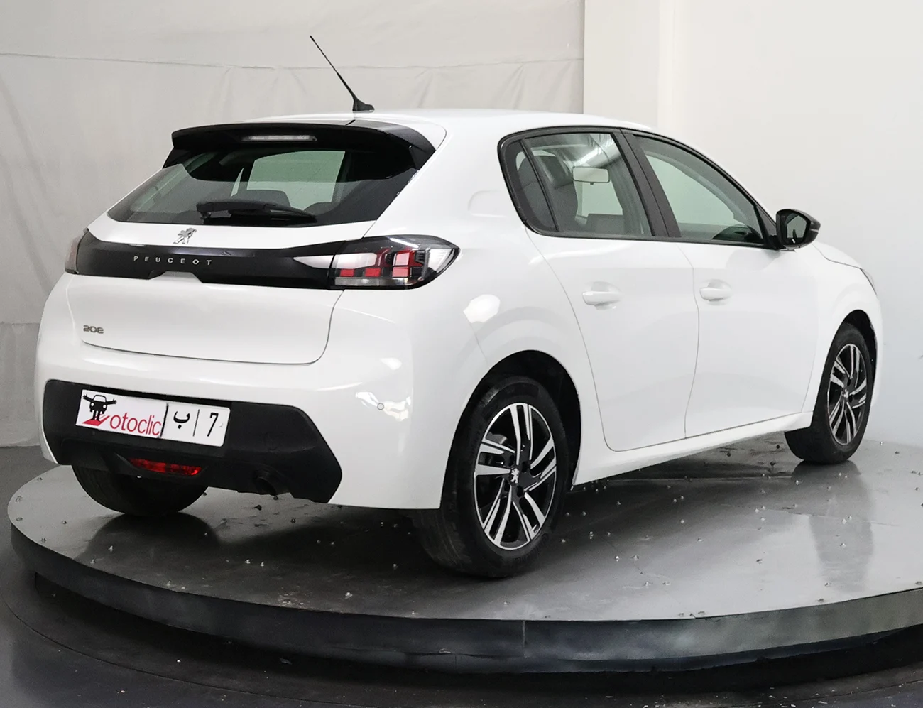 Peugeot 208 1.6 HDi 75 Active