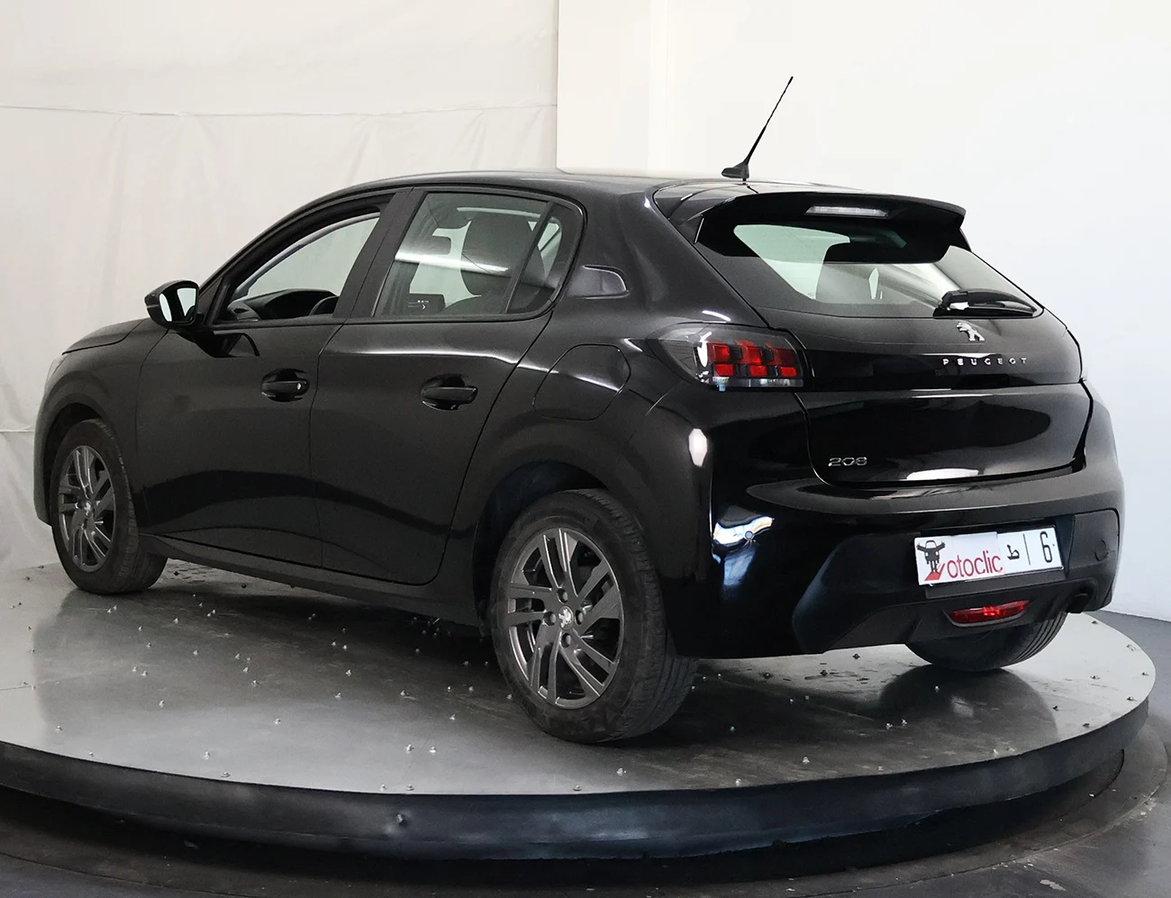 Peugeot 208 1.6 HDi 92 Active Pack