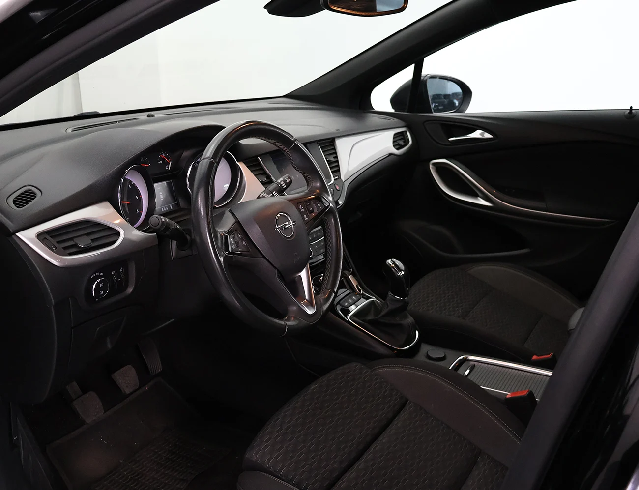 Opel Astra 1.6 CDTi 136 Enjoy