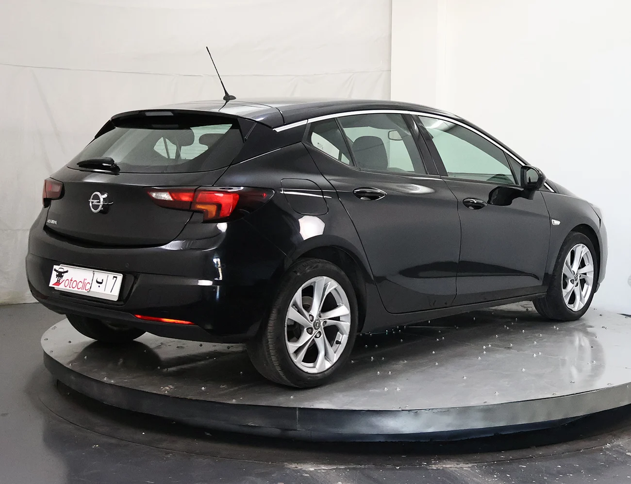 Opel Astra 1.6 CDTi 136 Enjoy