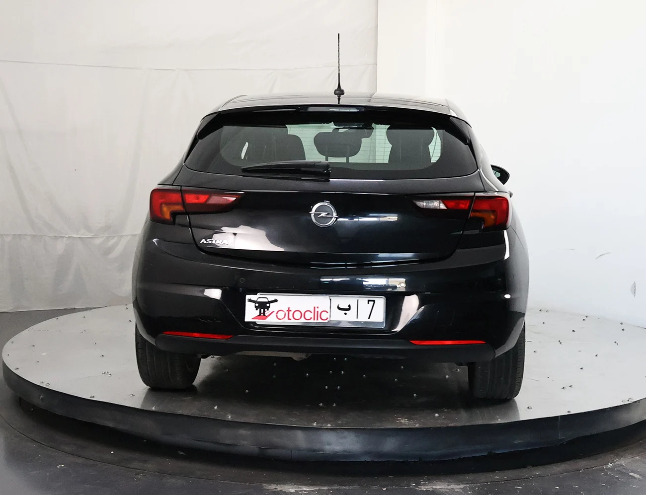 Opel Astra 1.6 CDTi 136 Enjoy