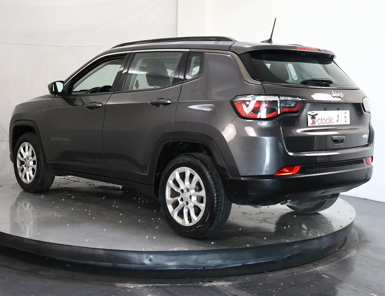 Jeep Compass 1.6 Longitude