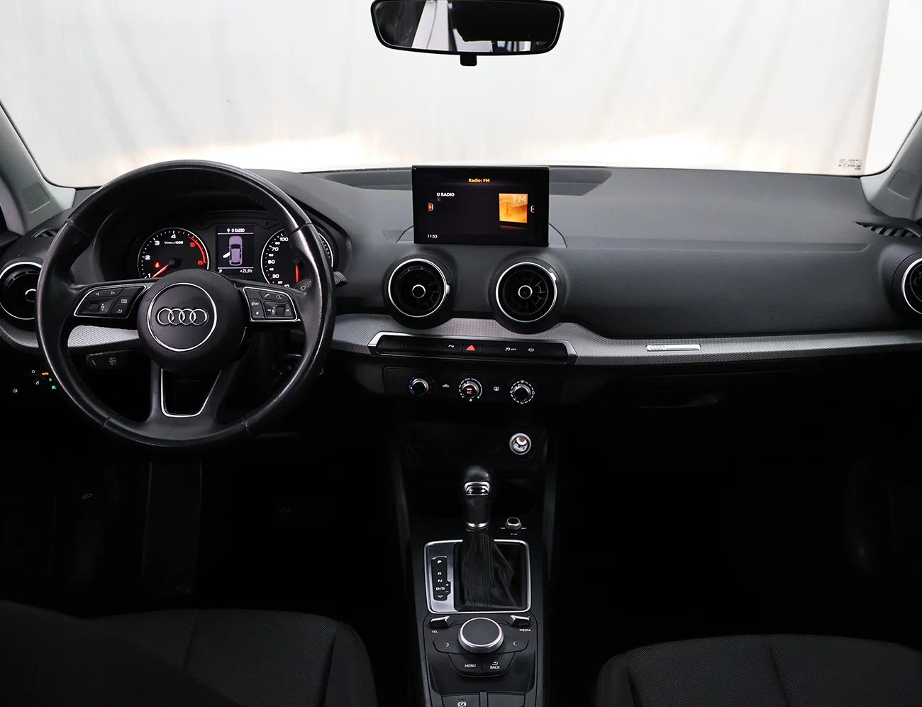 Audi Q2 2.0 TDI 143 Design S-Tronic 6