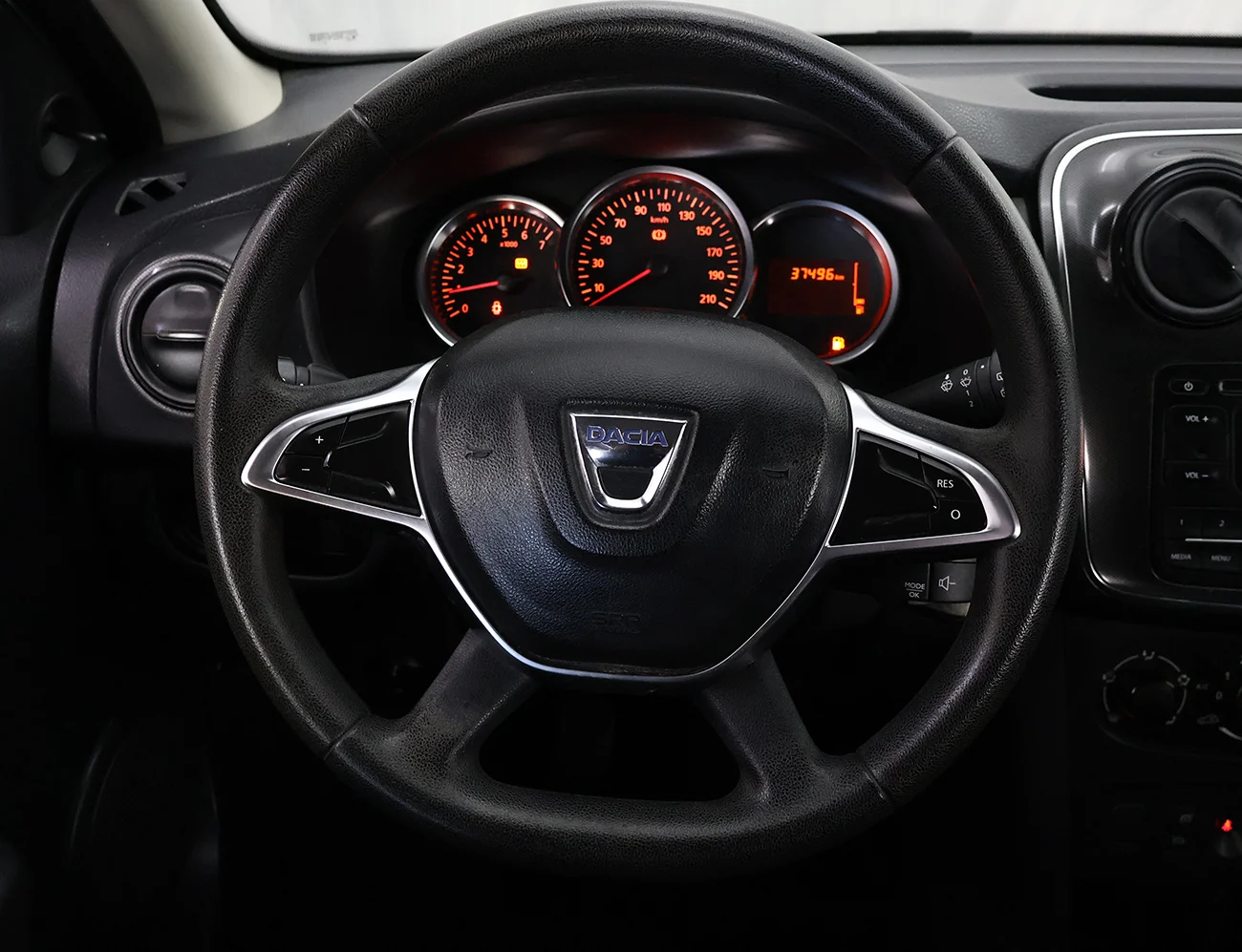Dacia Sandero 1.2 16v 75