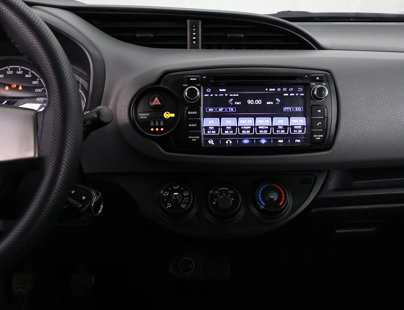 Toyota Yaris 1.0 VVTi 69 Lounge