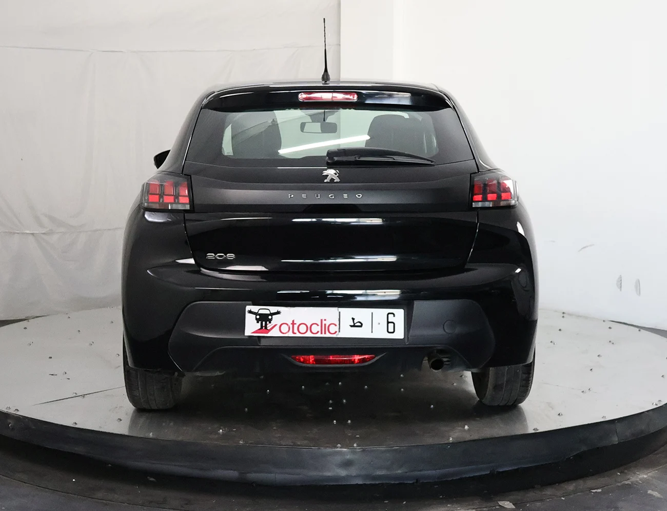 Peugeot 208 1.2 Like Clim