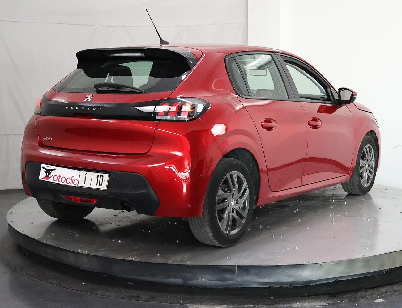 Peugeot 208 1.6 HDi 92 Allure Pack