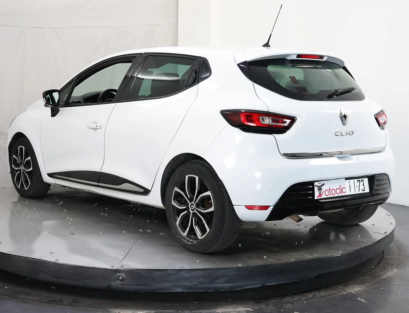 Renault Clio 1.5 dCi 90 Explore EDC