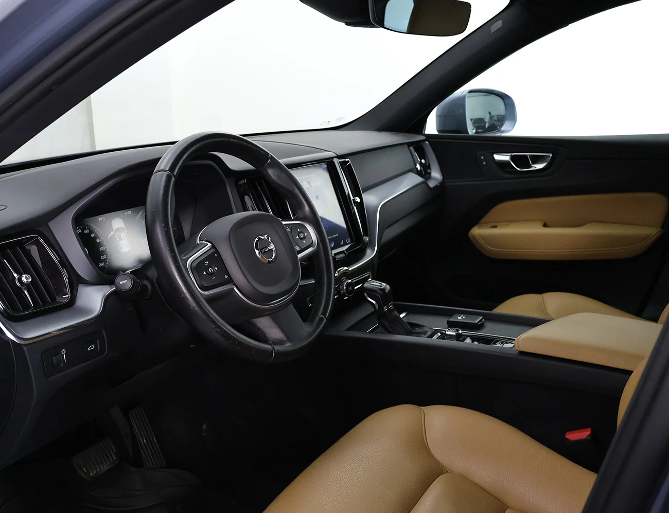 Volvo XC60 2.0 D4 MOMENTUM
