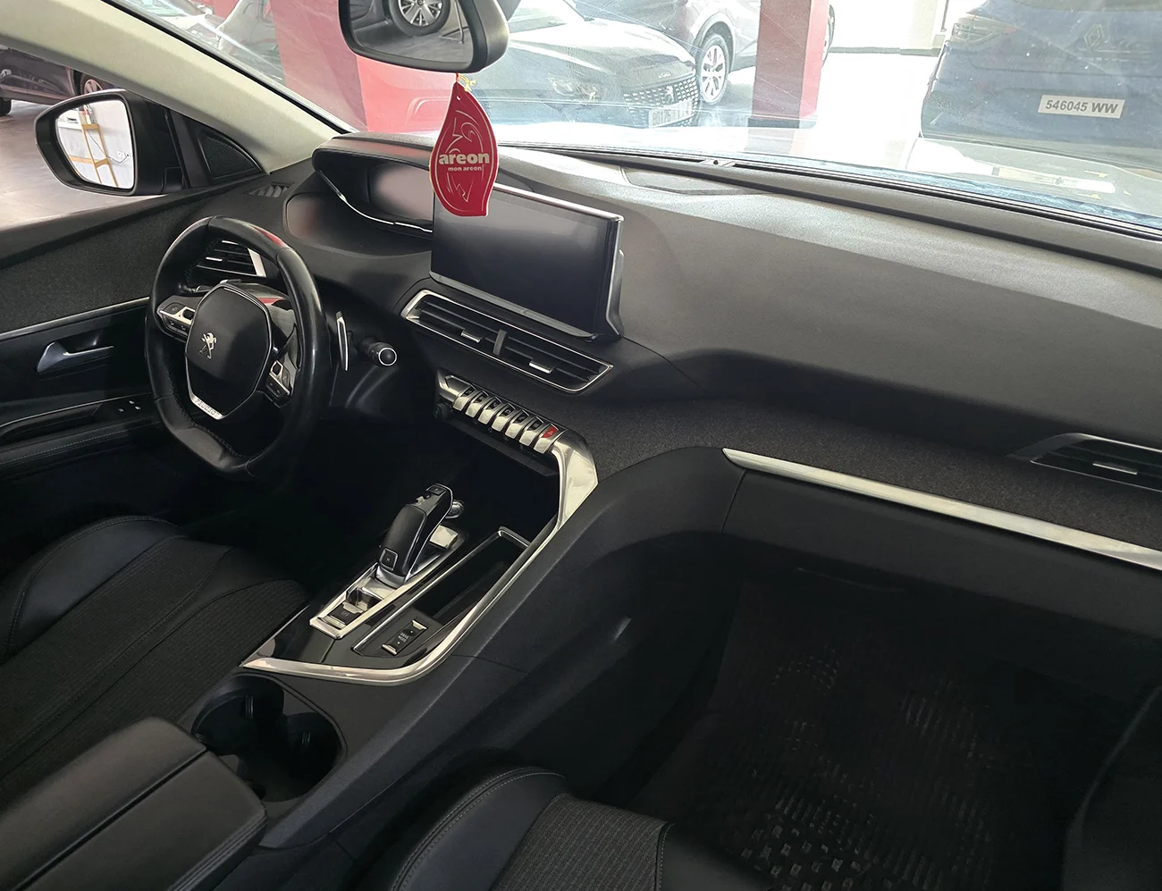 Peugeot 3008 2.0 HDi150 EAT8 Allure