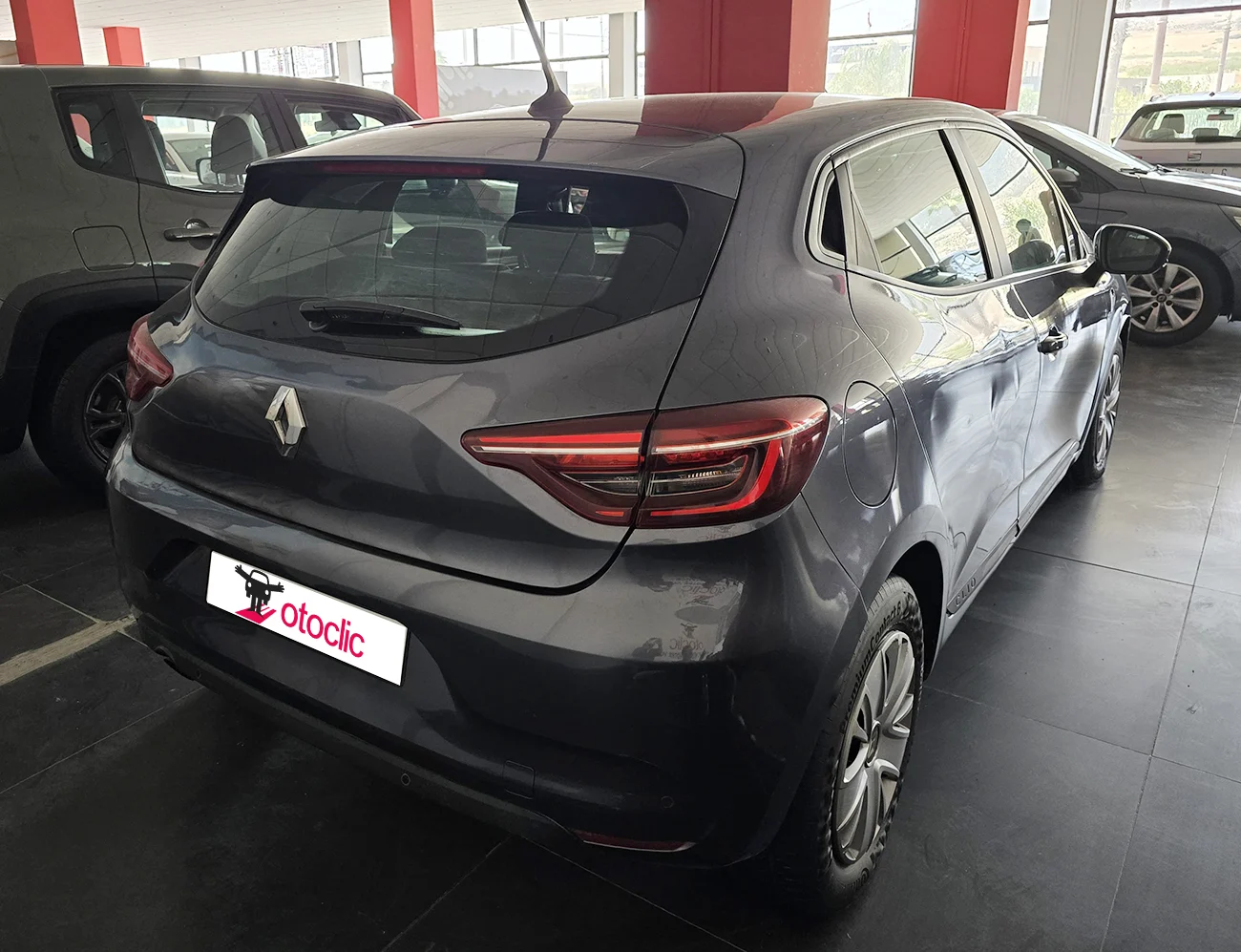 Renault Clio 1.2 16v 75 Explore