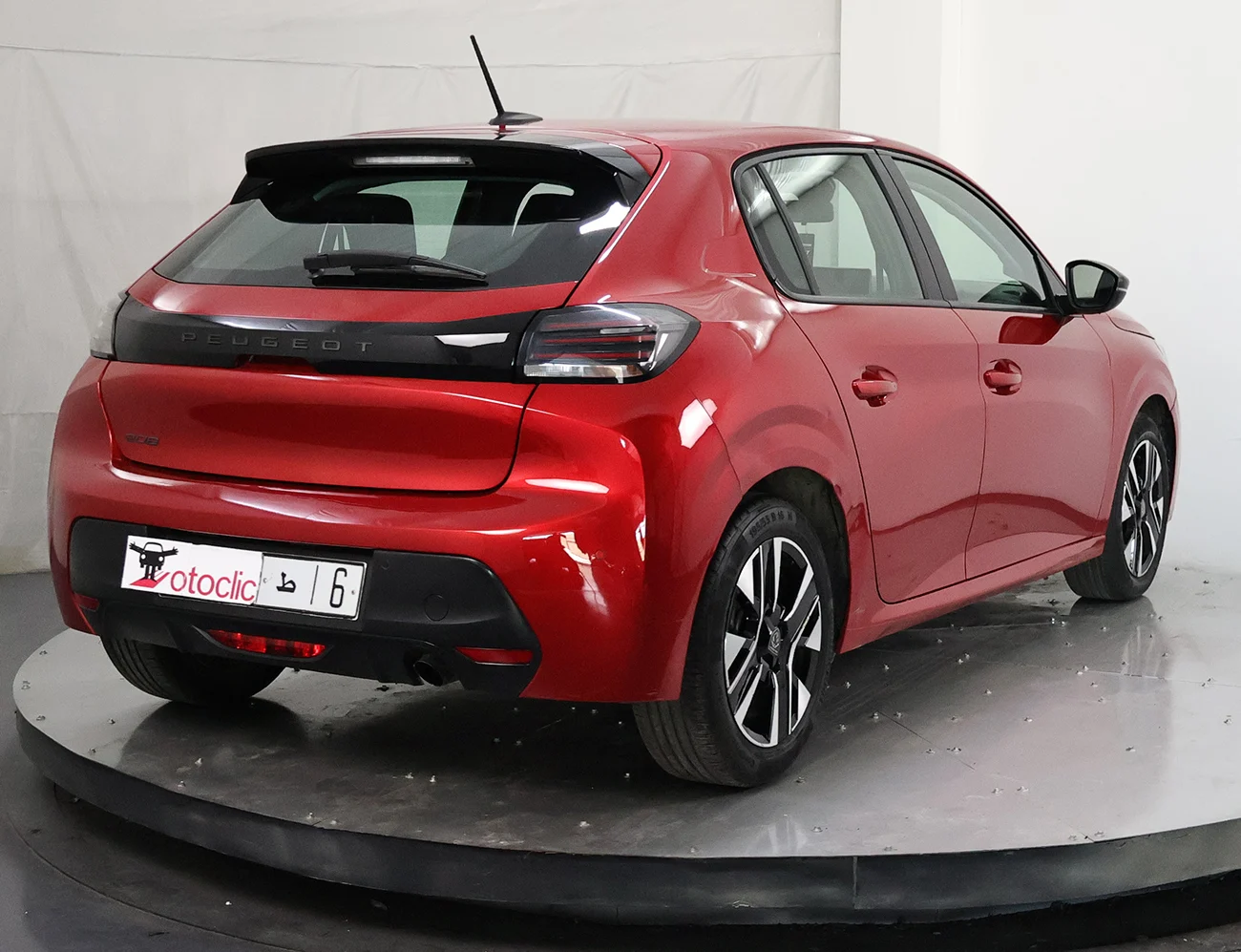 Peugeot 208 1.6 HDi 75 Allure