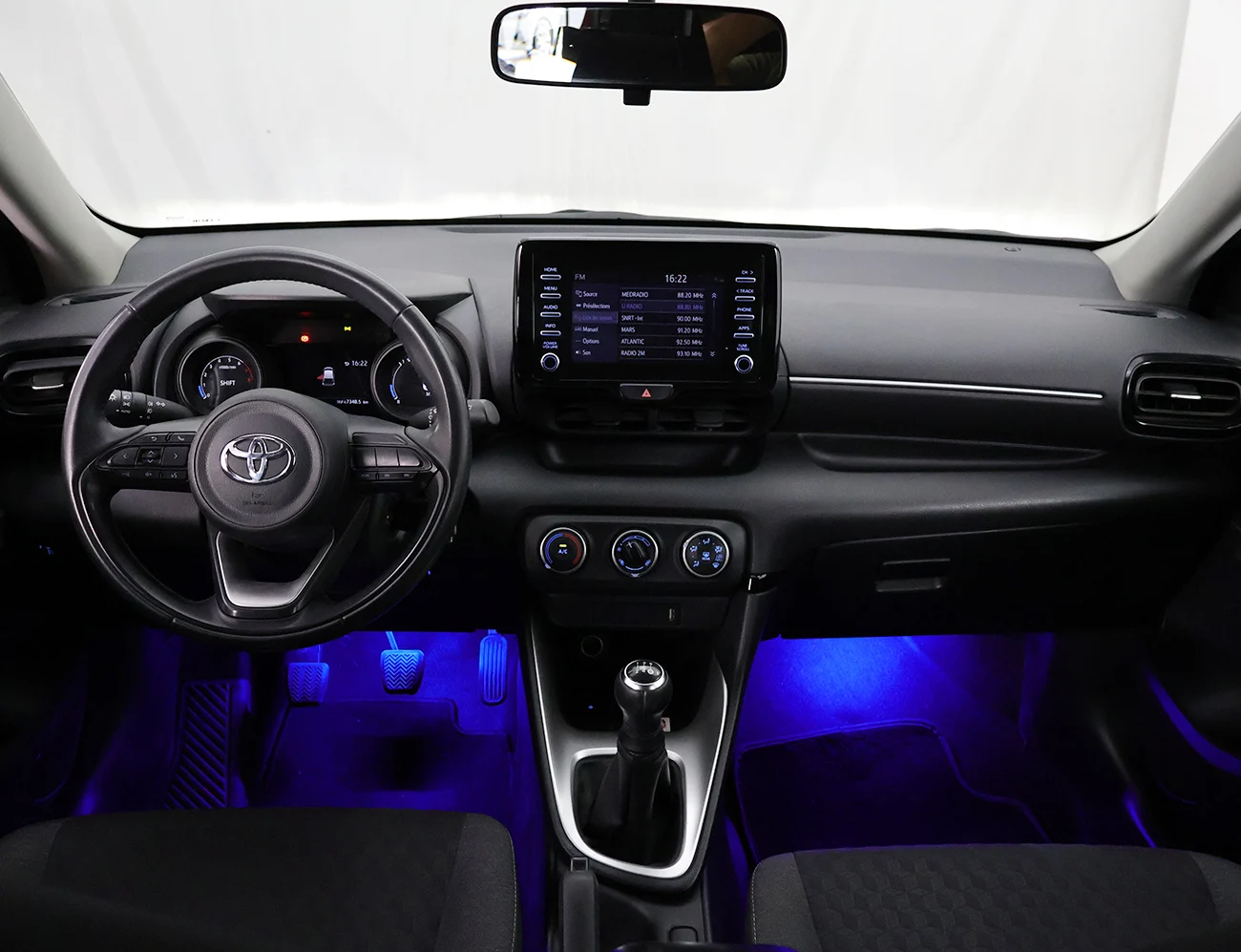 Toyota Yaris 1.0 VVT-i 71 Distinctive+