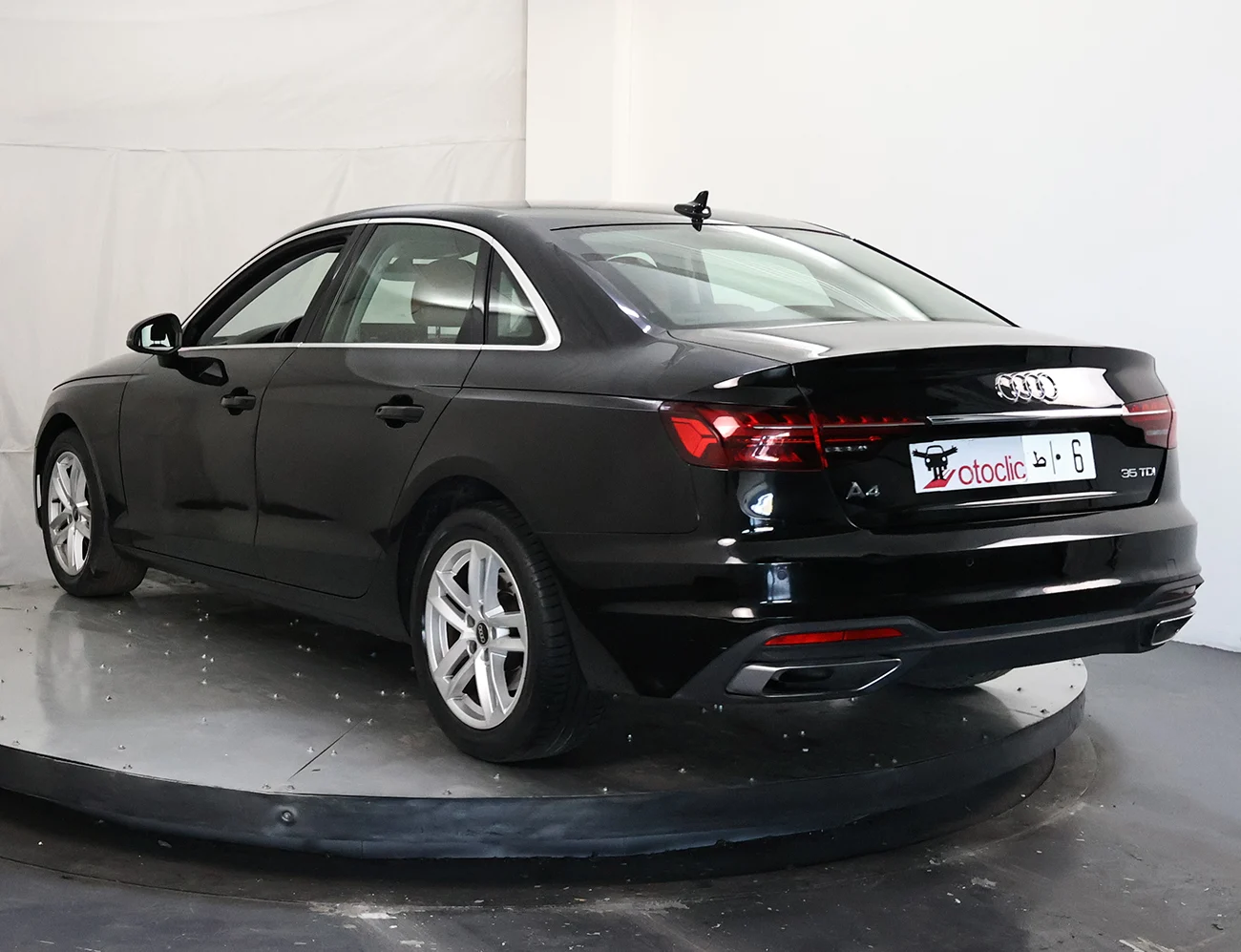 Audi A4 35 TDI 163 S-Tronic Premium