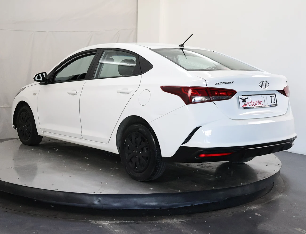 Hyundai Accent 1.5 Attractive