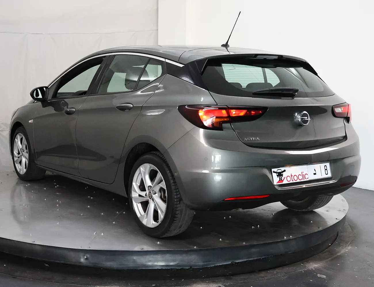 Opel Astra 1.6 CDTi Enjoy