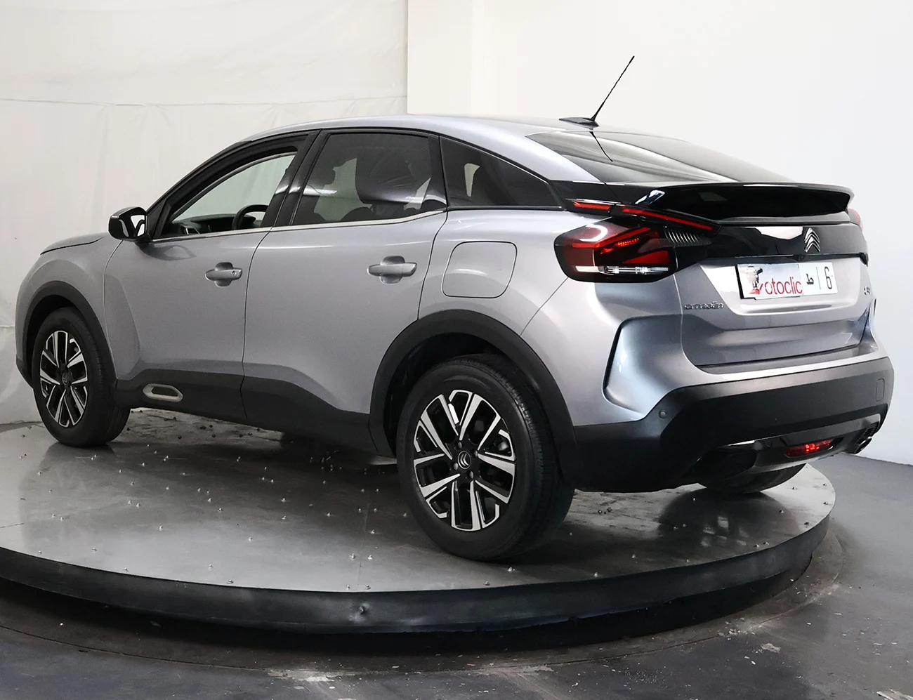 Citroen C4 1.5 BlueHDi 130 EAT8 Shine