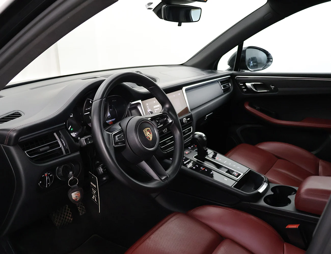 Porsche Macan Base