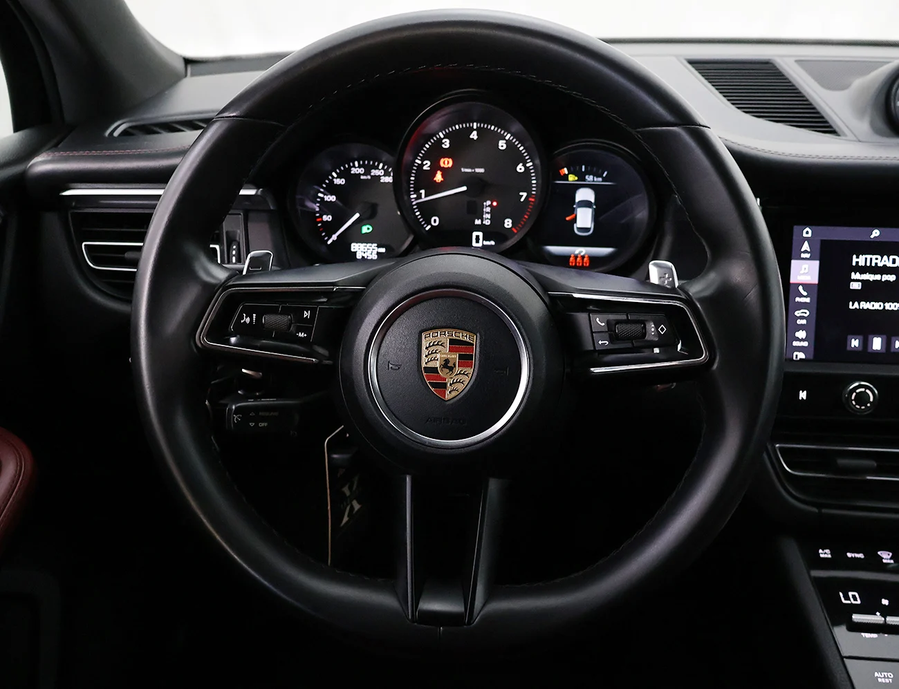 Porsche Macan Base