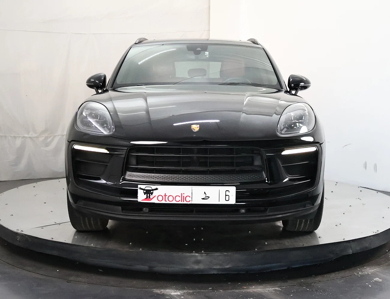 Porsche Macan Base