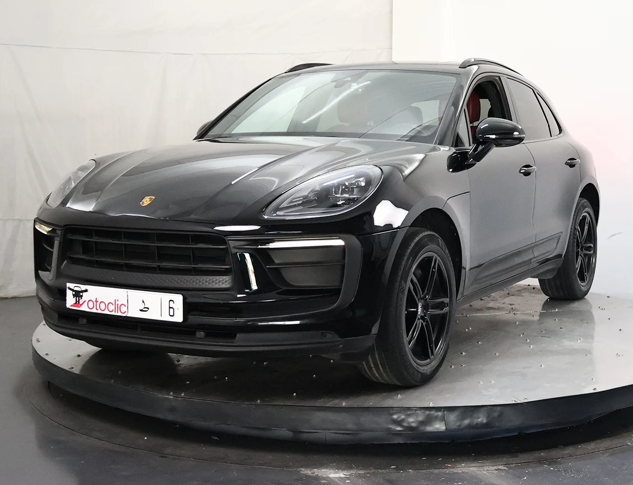 Porsche Macan Base