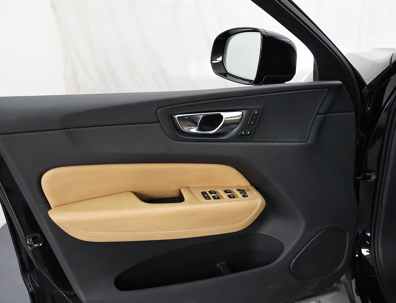 Volvo XC60 2.0 D4 197 MOMENTUM