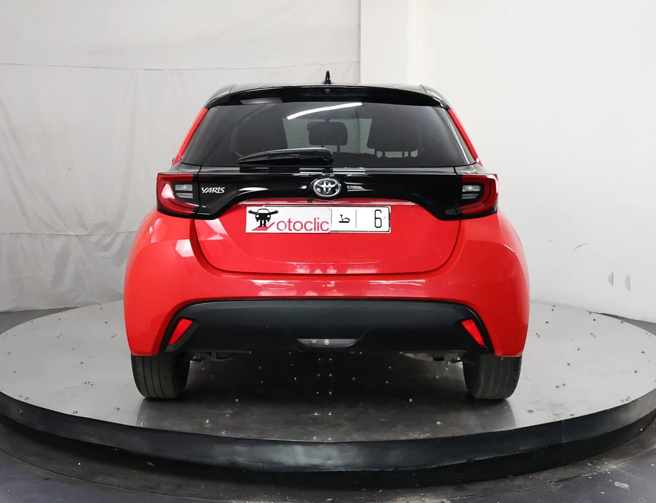 Toyota Yaris 1.0 VVT-i 71 Distinctive+