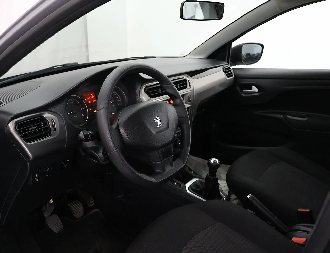 Peugeot 301 1.6 HDi 92 Active