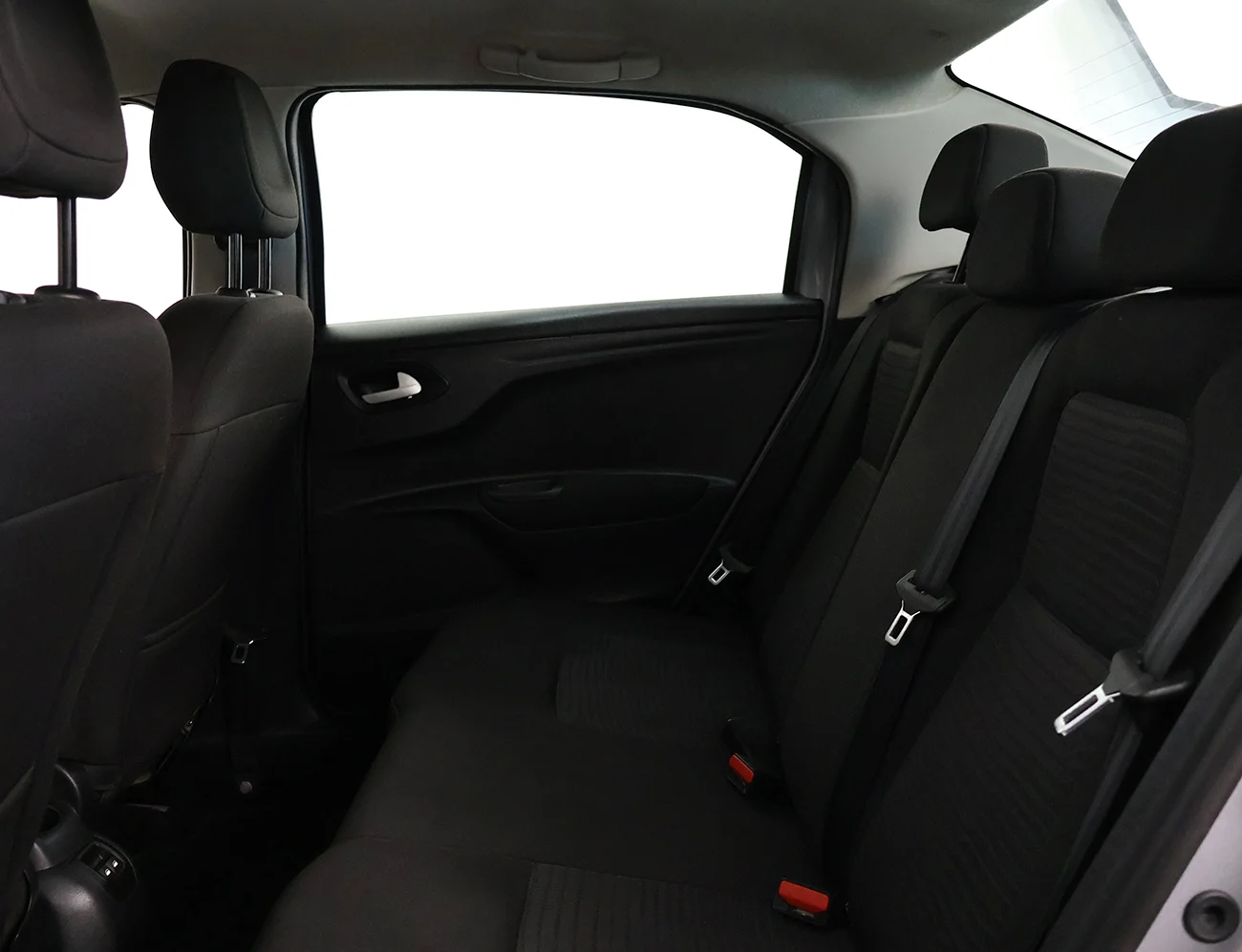 Peugeot 301 1.6 HDi Allure