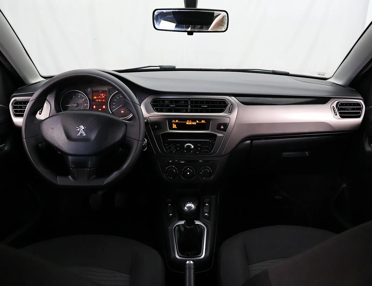 Peugeot 301 1.6 HDi Allure
