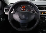 Peugeot 301 1.6 HDi Allure