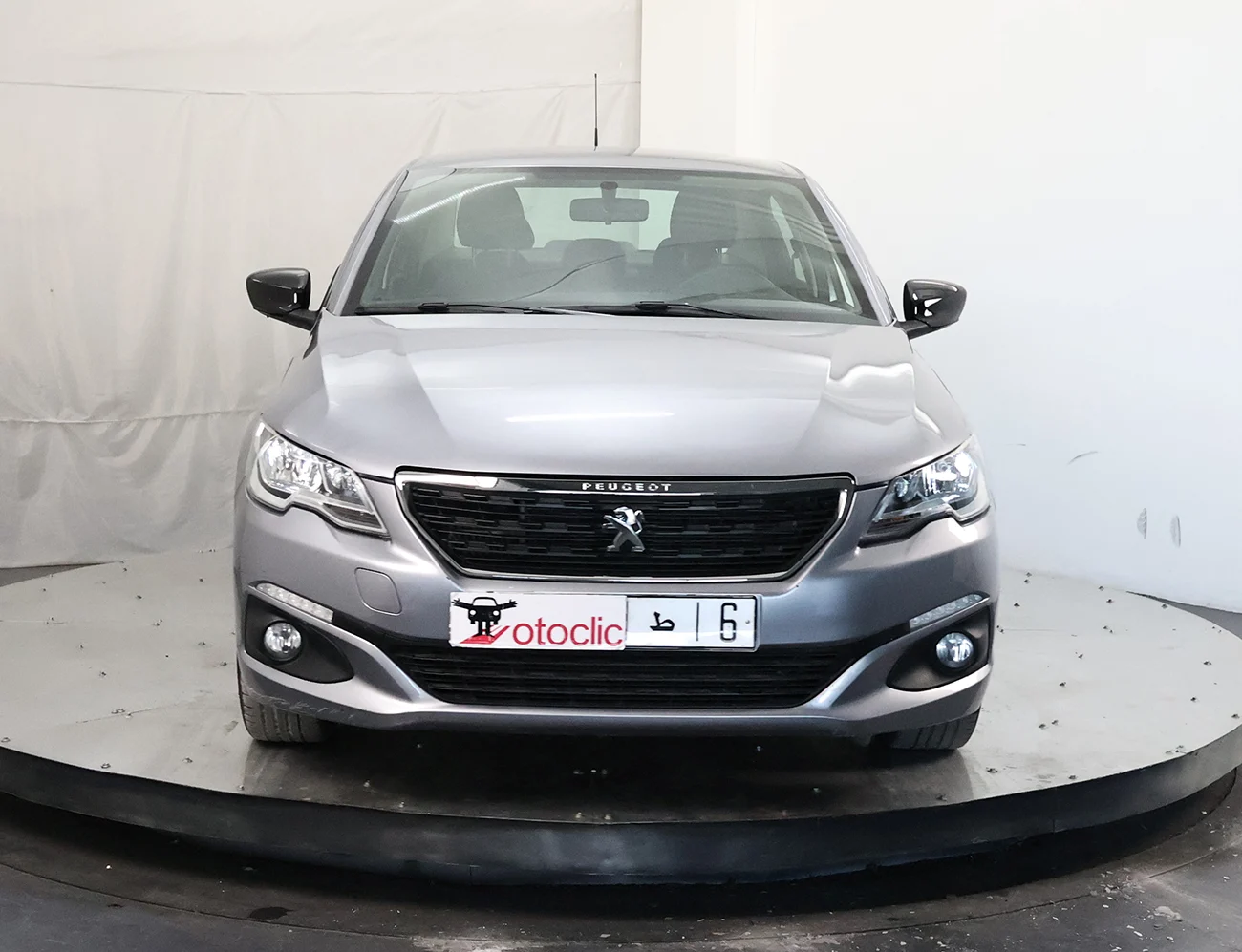 Peugeot 301 1.6 HDi Allure