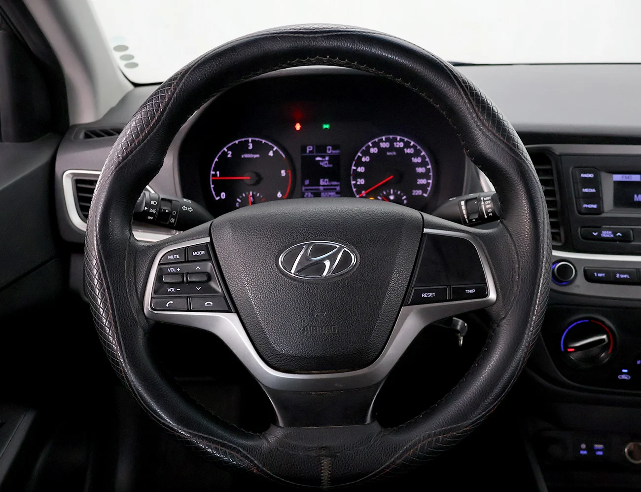 Hyundai Accent 1.5 U2 VGT 115 BVA Attractive