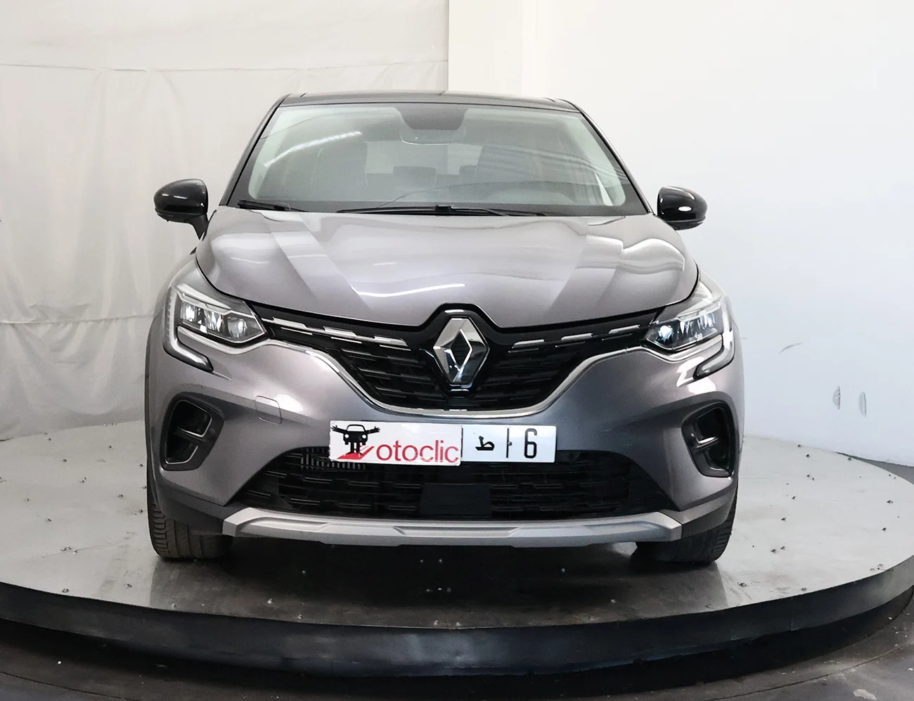 Renault Captur 1.3 Tce 130 EDC Intens