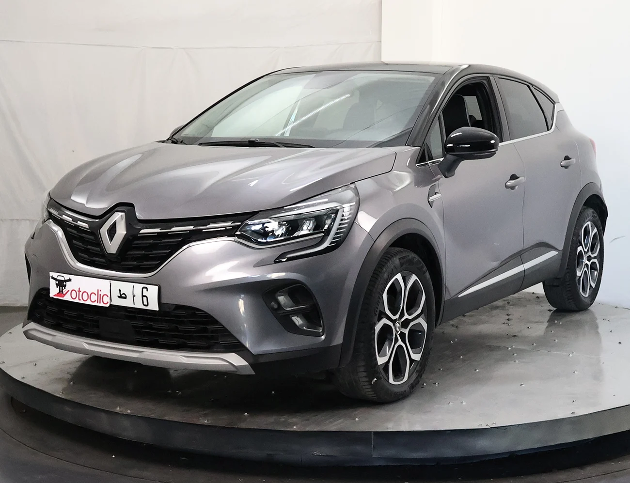 Renault Captur 1.3 Tce 130 EDC Intens