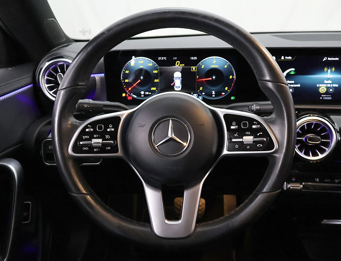 MERCEDES BENZ CLA 200 d Progressive