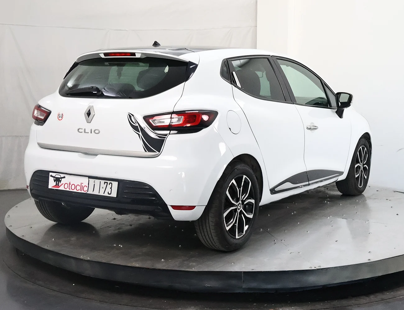 Renault Clio 1.5 dCi 90 Explore EDC