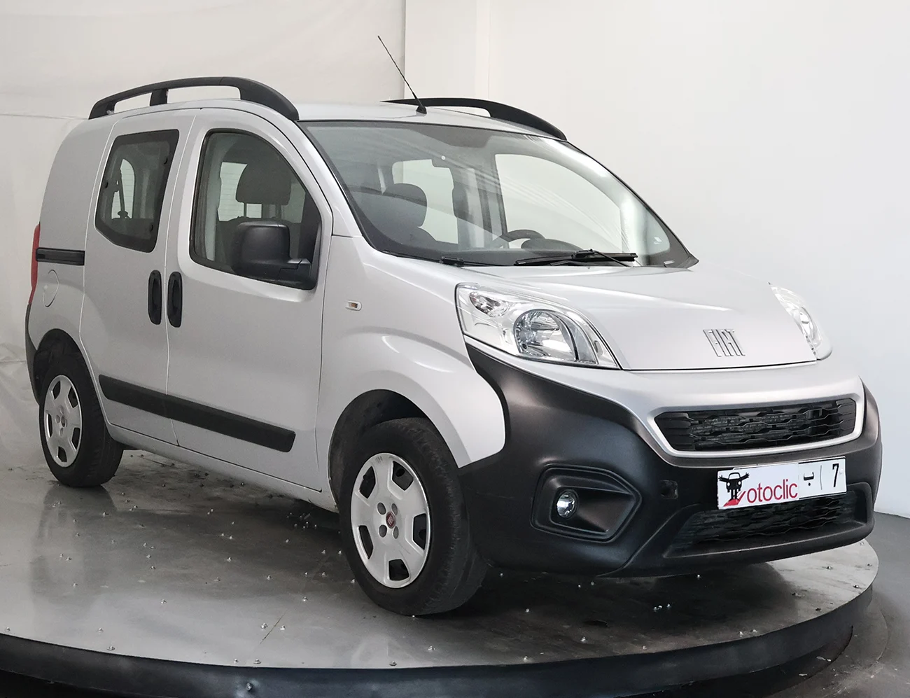 Fiat Fiorino 1.3 Mjt 16v 75 Combi